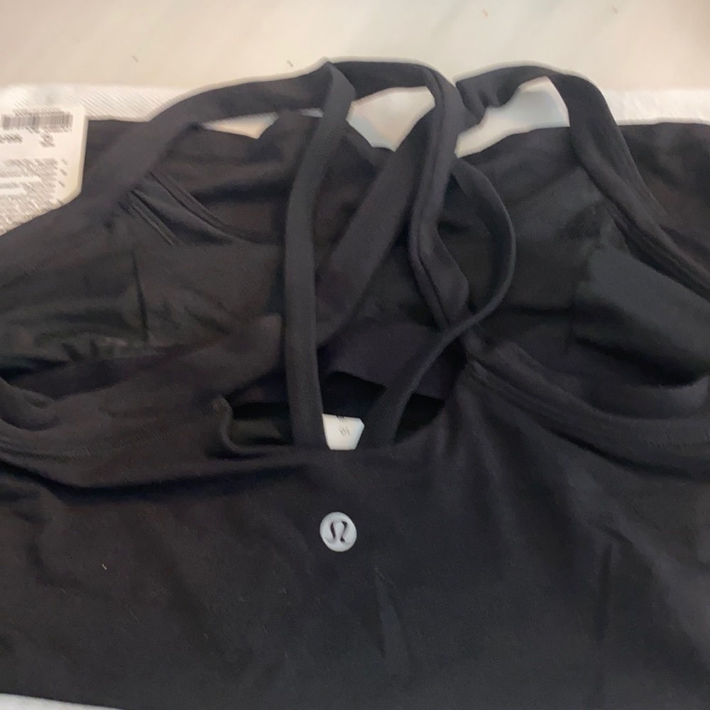 lululemon black tank